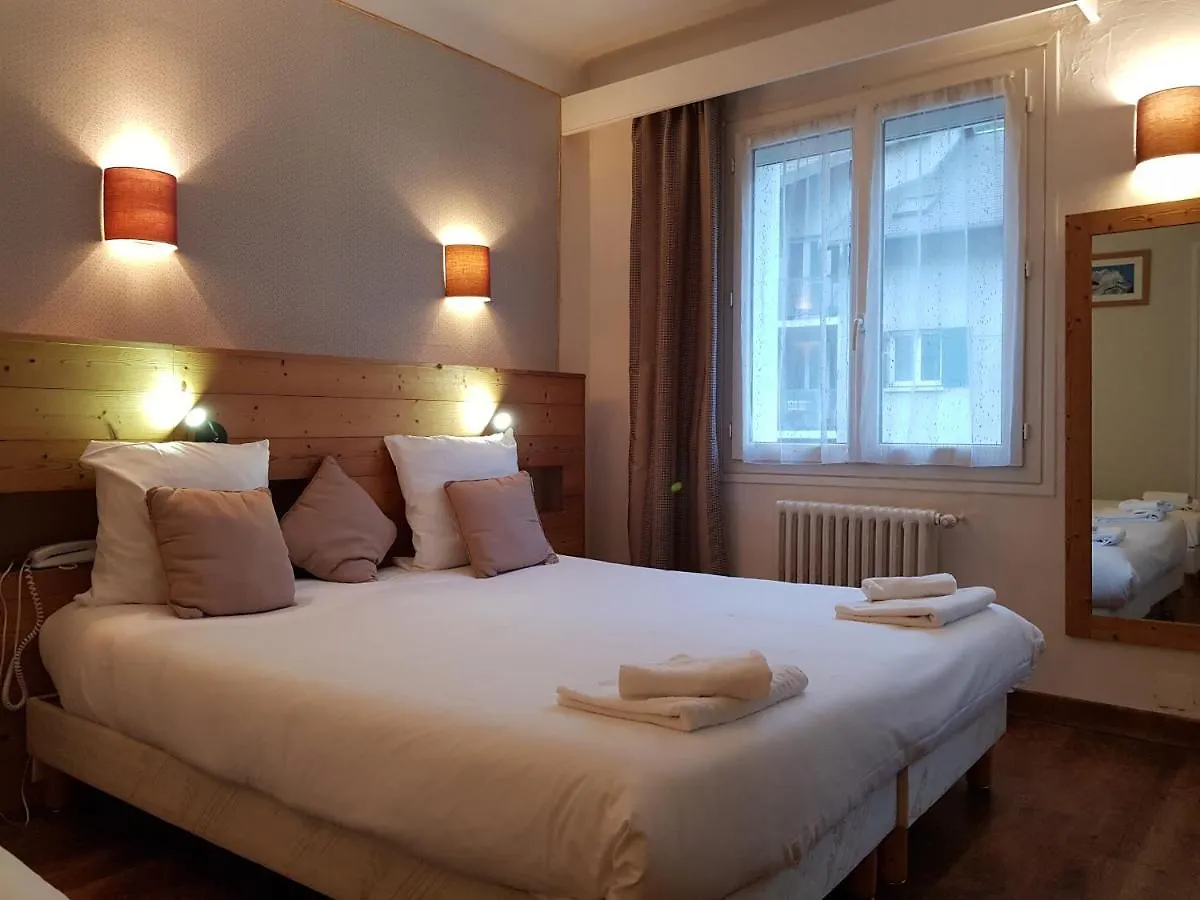 Savoy Hotel & Restaurant Saint-Michel-de-Maurienne 2*,  France